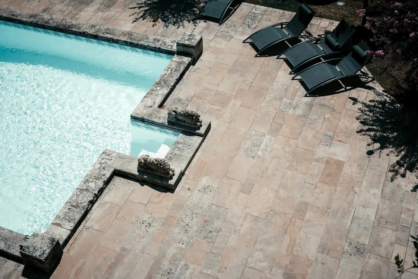 Liquid limestone around a pool